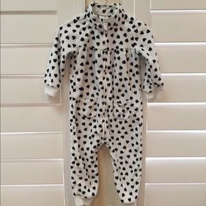 Carters Black Heart 🖤 Pjs